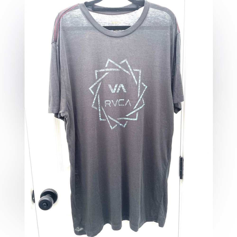 Men’s XL gray burnout RVCA T-Shirt